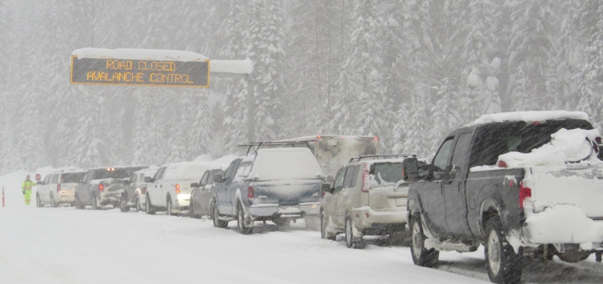 Hwy 1 to close for avalanche control on Sunday